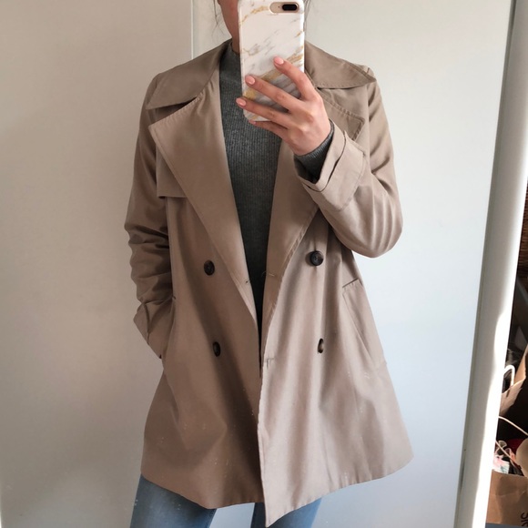 Oversized Trench Coat - Picture 7 of 8